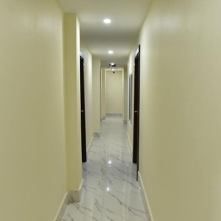 Rose Nana Hotel Бангкок Екстер'єр фото